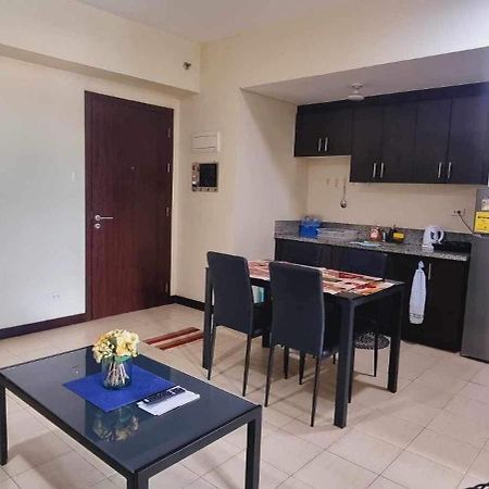 ماكاتي San Lorenzo Place Condo المظهر الخارجي الصورة